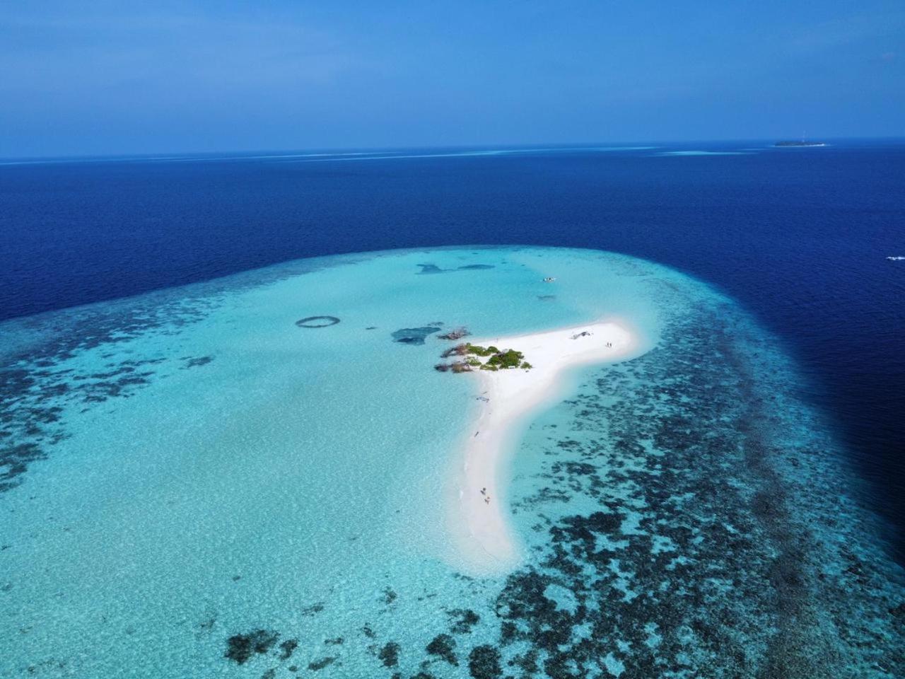 Asia Inn Maldives Hangnaameedhoo Exteriör bild